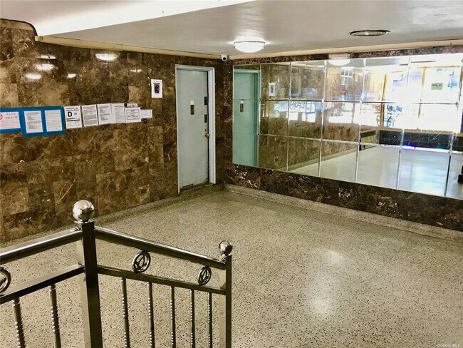 Foto del edificio - 143-55 41st Ave
