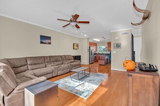 Building Photo - 9200 Westheimer Rd