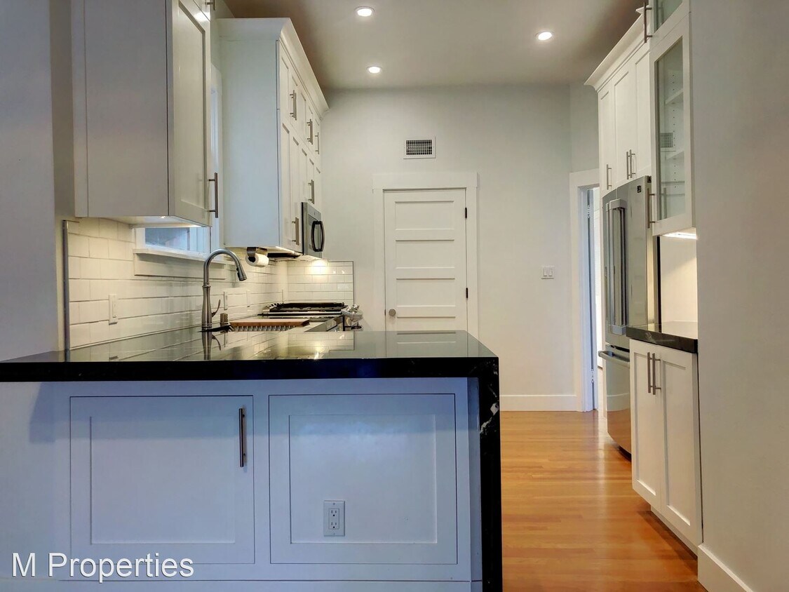 Foto principal - 3 br, 2 bath House - 1190 Dolores Street