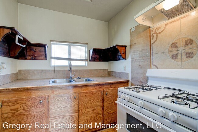 Building Photo - 1 br, 1 bath House - 1338 W Monroe Street
