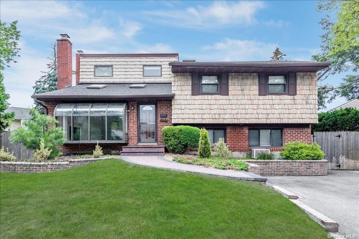 4 Terry Ln, Jericho, NY 11753 House Rental in Jericho, NY