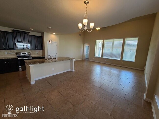 Foto del edificio - 5 br, 3.5 bath House - 4544 Meadow Green UNIT