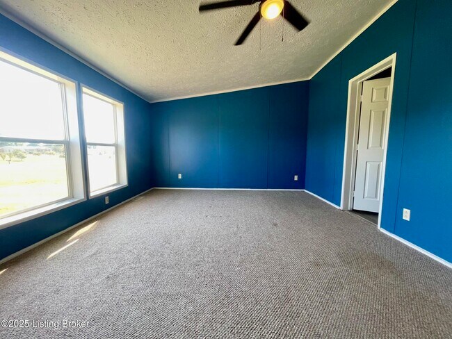 Foto del edificio - 7413 Westbrook Dr