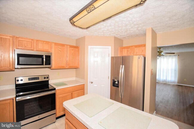 Building Photo - 3840 Copper Beech Dr