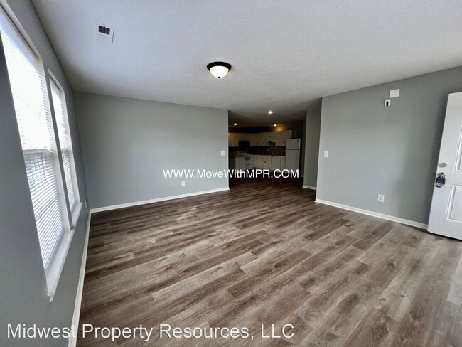 Building Photo - 3 br, 2 bath House - 717A Meadow Ln