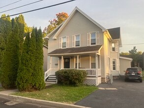 Building Photo - 6 Chestnut St