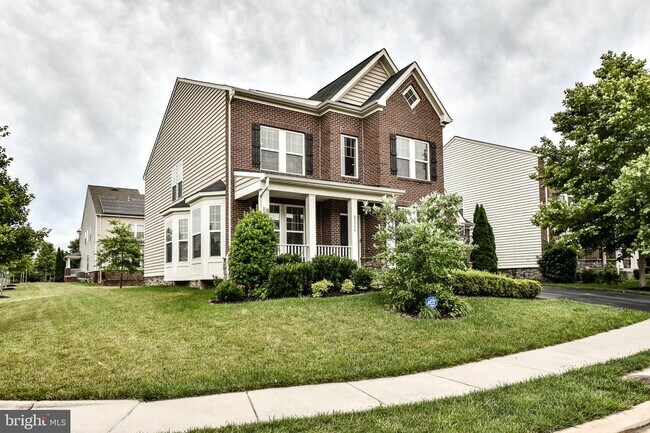 Building Photo - 23316 Minerva Dr