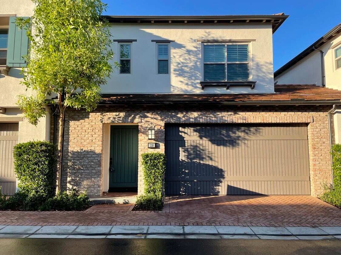 110 Breakwater Unit na, Irvine, CA 92620 Condo for Rent in Irvine, CA