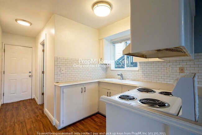 Foto del edificio - Spacious One Bedroom In Southwest Tigard!