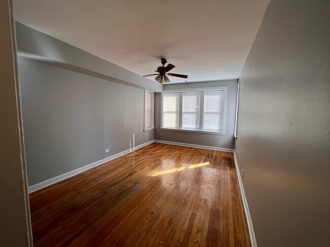 Foto del edificio - 3723-3729 W Grand Ave