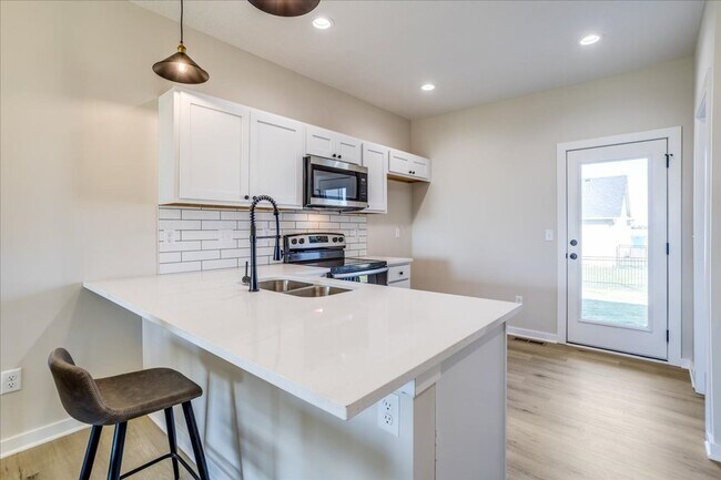 Foto del edificio - Fox Creek- Chuck Plan