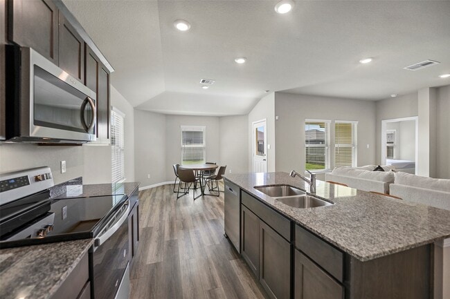 Building Photo - 5333 Samuel Run