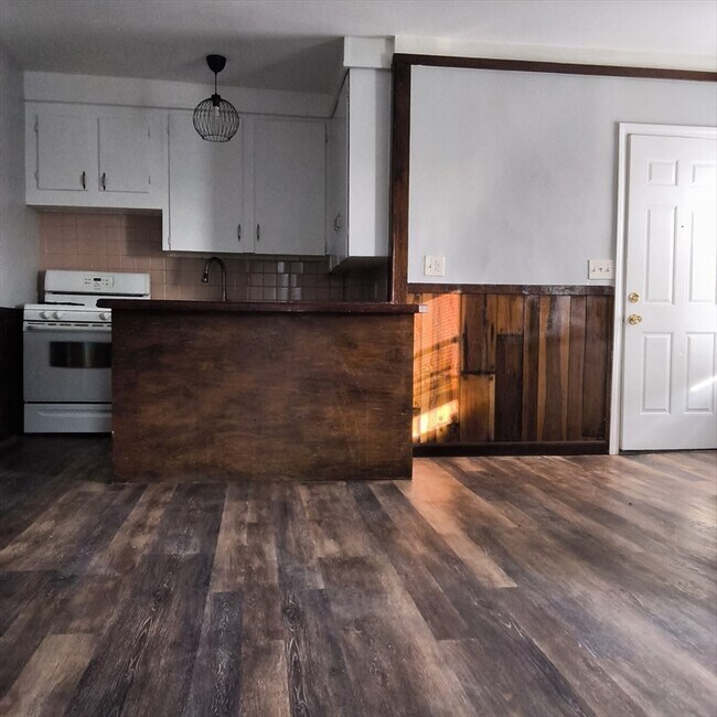 Foto del edificio - 212-218-218 Lowell St