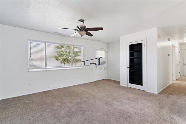 Foto del edificio - Centerville 3 Bedroom 2 Bathroom Home Available!