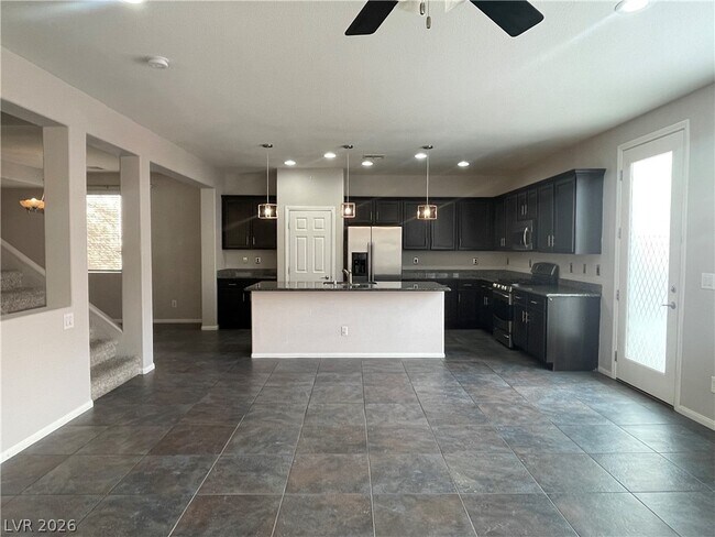 Foto del edificio - 5530 Spiceberry Dr