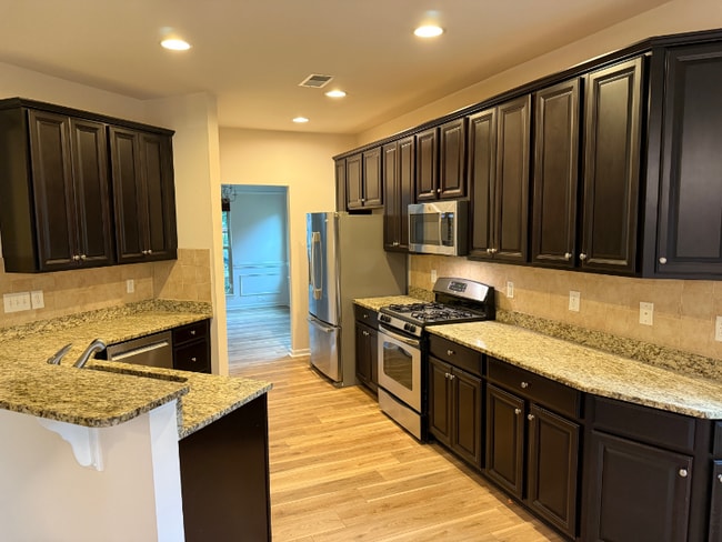 Building Photo - 1021 Euphony Ln
