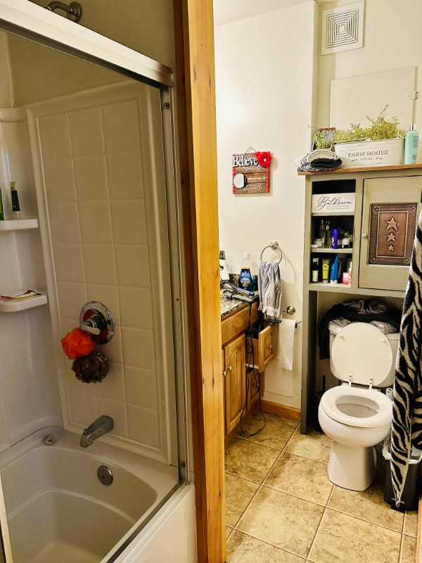 Foto del edificio - 160 N Main St