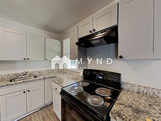 Foto del edificio - 3 br, 1 bath House - 545 Pinecrest Dr