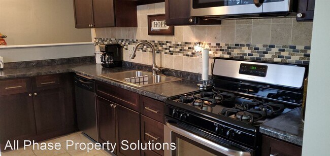 Foto del edificio - 2 br, 1 bath House - 3213 Harrison St.