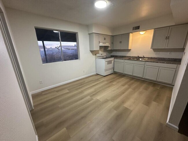 Photo - 9221 W Gary Rd House