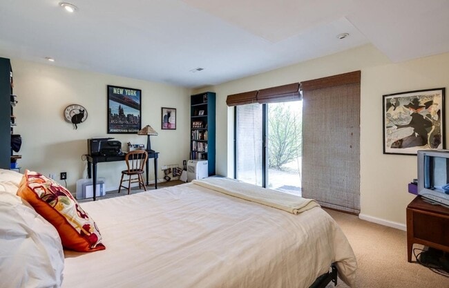 Building Photo - 93 Timothy Cir