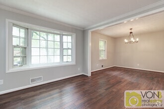 Building Photo - 2552 Hidden Hills Dr