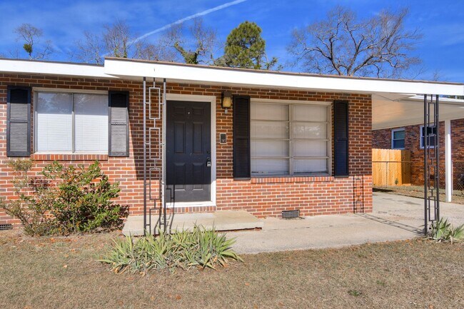 Foto del edificio - 4 Bedroom 1.5 Bathroom Home in Augusta