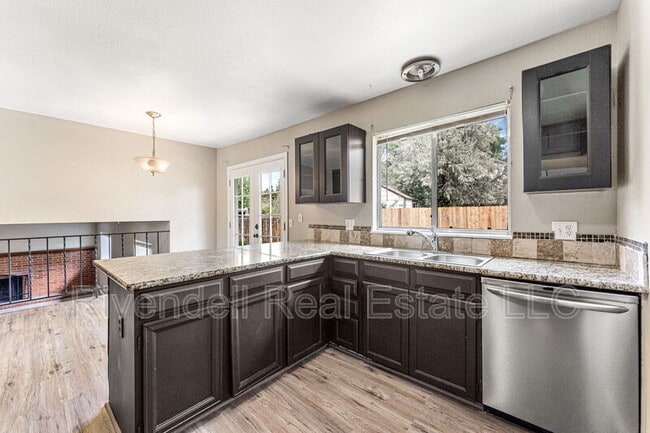 Photo - 1786 S Waco Ct House