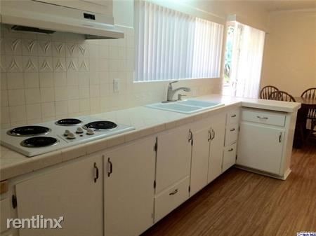 Building Photo - 3 br, 2 bath House - 3155 Linda Vista Rd