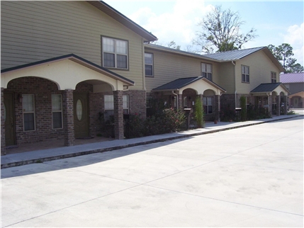 Foto del edificio - The Townhomes at Lake Butler