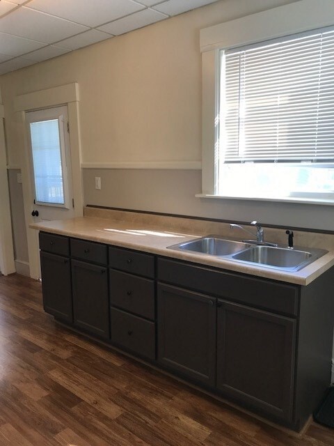 Foto del edificio - 969 Valley St