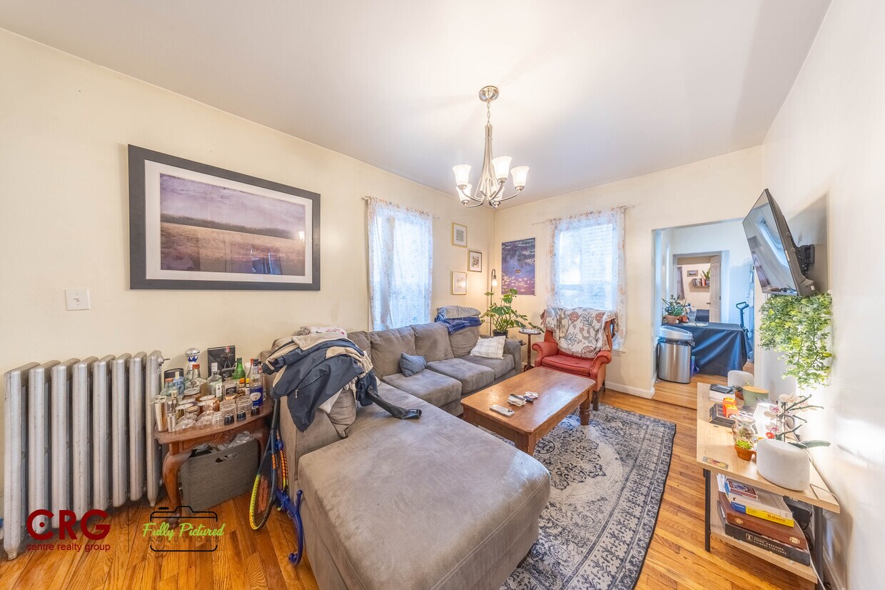 Primary Photo - 371 Prospect St