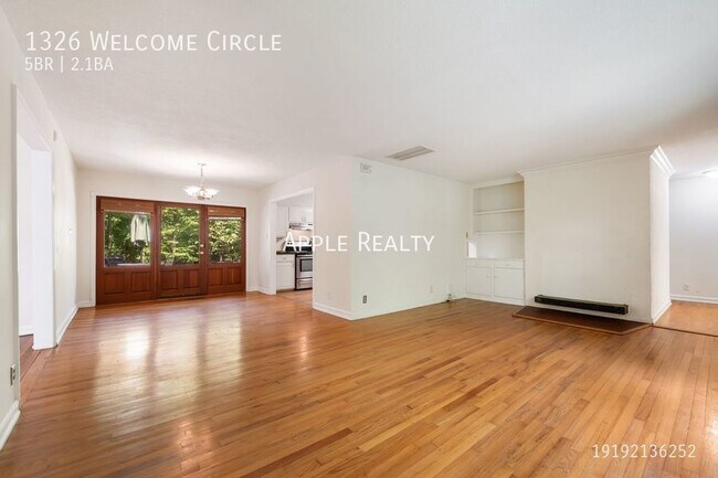 Foto del edificio - 1326 Welcome Cir