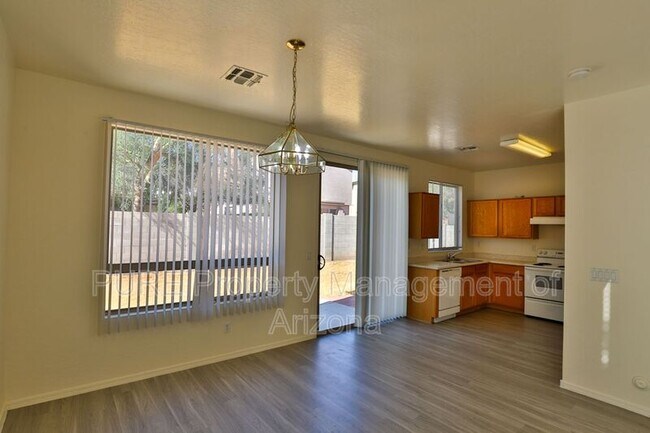 Foto del edificio - 11380 W Mohave St