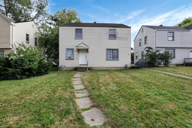 Building Photo - 1751-1753 E Frankfort St