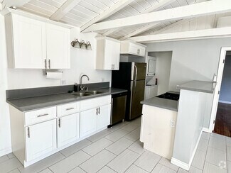 Building Photo - 4559 W 159th St