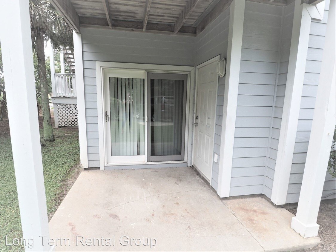 Foto principal - 2 br, 2 bath House - 25955 Canal Road #112