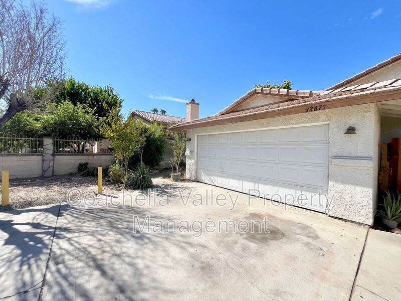 Building Photo - 32675 Cielo Vista Rd