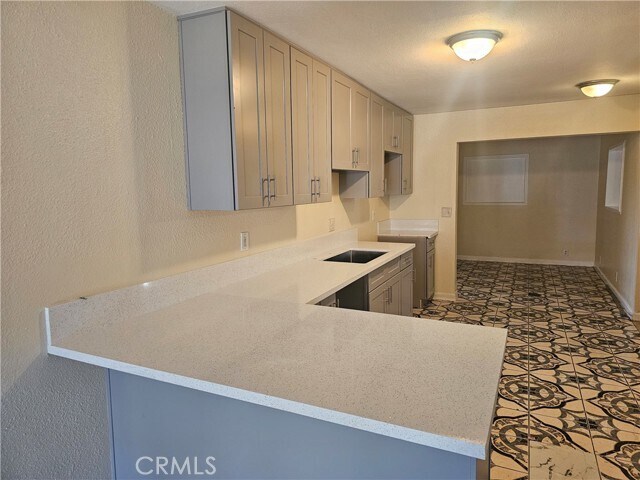 Foto del edificio - 785 W Westward Ave