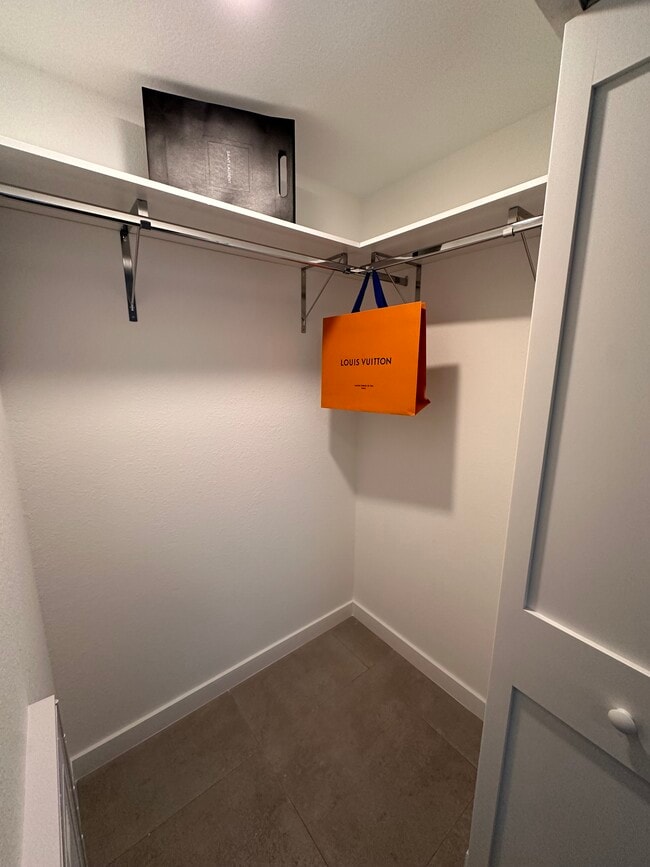 Building Photo - 1849 Madison St