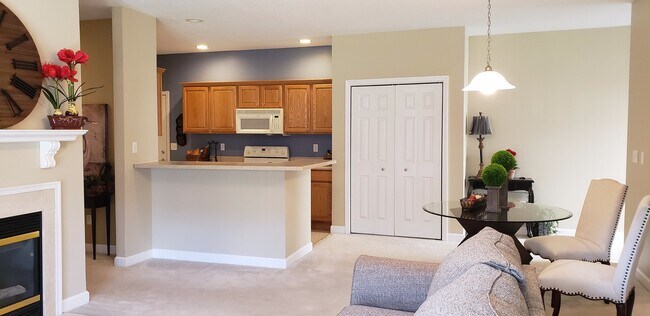 Building Photo - Ground floor 2 bed/2bath in Cobblefield Po...