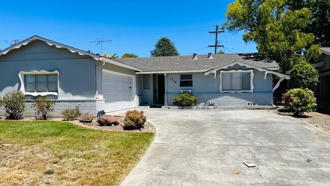 Foto del edificio - 1376 Brookglen Dr