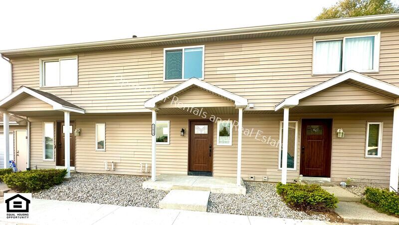 Primary Photo - 15018 Tally Ho Dr