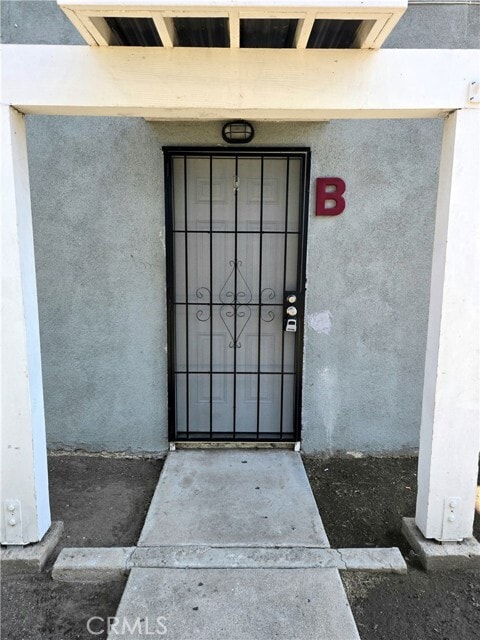 Building Photo - 308 N Camellia Ave