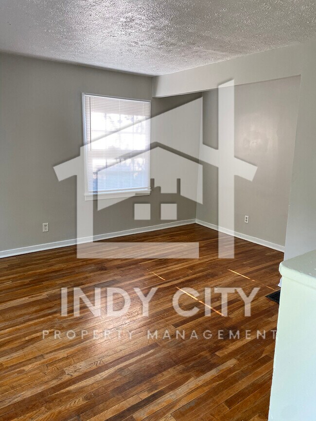 Building Photo - 6132 Raleigh Dr