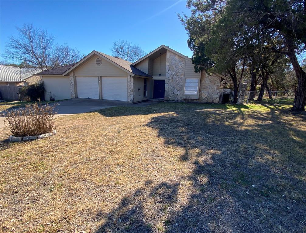 2202 Boca Vista Dr, Granbury, TX 76048 House for Rent in Granbury, TX