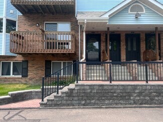 Building Photo - 261 Pinewood Cir