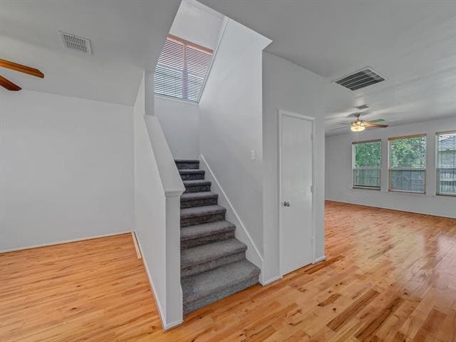 Foto del edificio - 905 Hems Ln