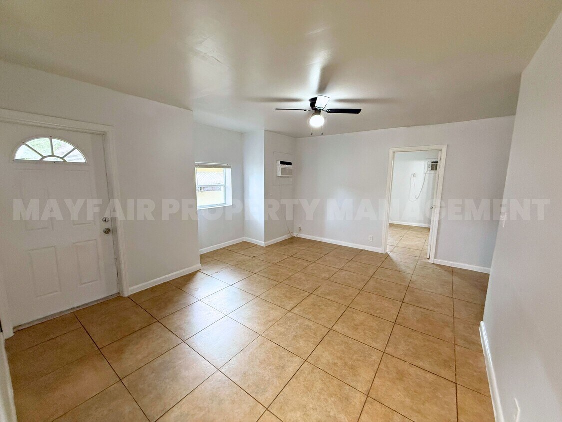 Photo - 380 Kingsbridge St (Boca Raton, FL)