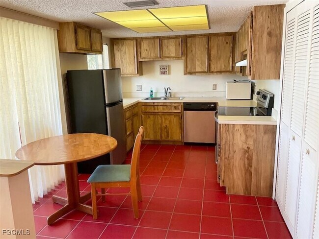 Foto del edificio - 4109 SE 19th Ave